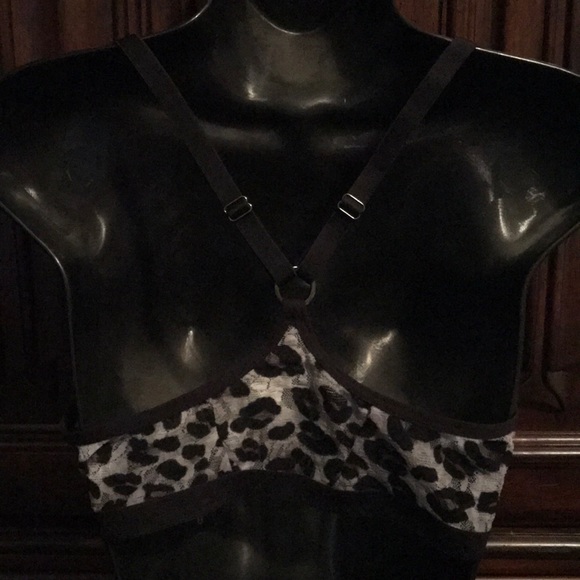 🌺 L.E.I. 36D PUSH-UP BRA - Picture 2 of 8